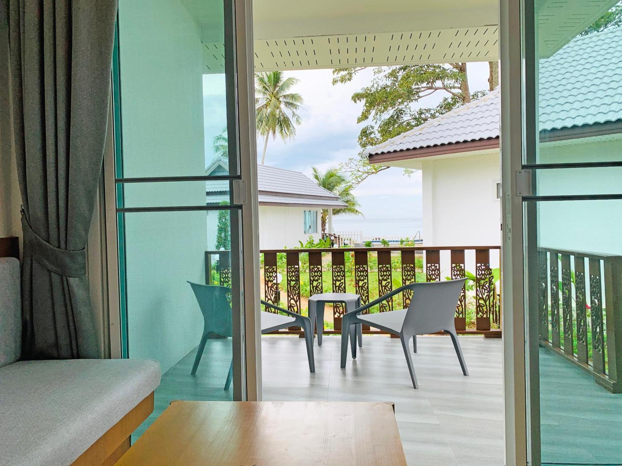 Horizon Beach Resort Koh Jum Habitación foto